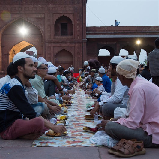 Hindistan'da ilk iftar