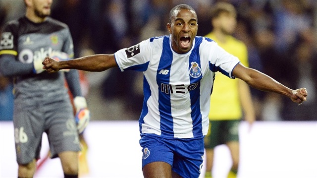 Leicester City'den 20 milyon euroluk transfer