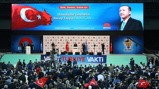 AK Parti'nin seçim beyannamesi açıklandı.