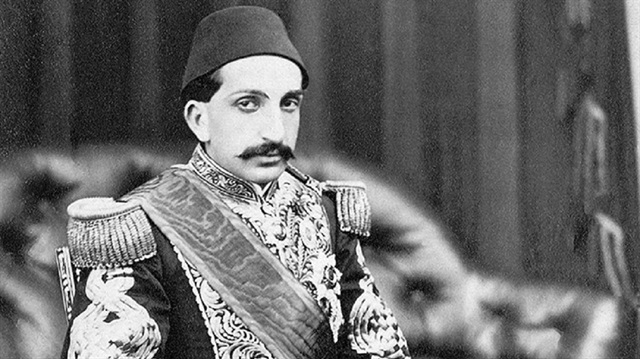 Şadiye Osmanoğlu, babası Sultan Abdülhamid'in ramazanlarını anlatıyor.