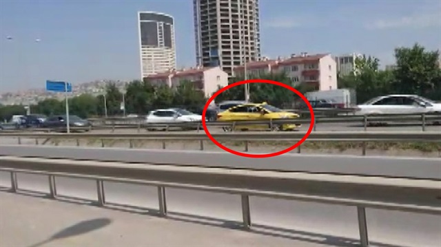 Sapağı kaçıran taksi sürücüsü geri geri gidince yürekler ağza geldi