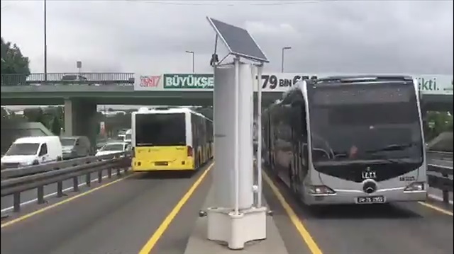 Metrobüs rüzgârından 20 bin eve elektrik