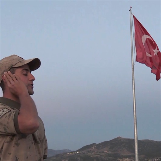 Peygamber ocağında Kadir Gecesi böyle eda edildi