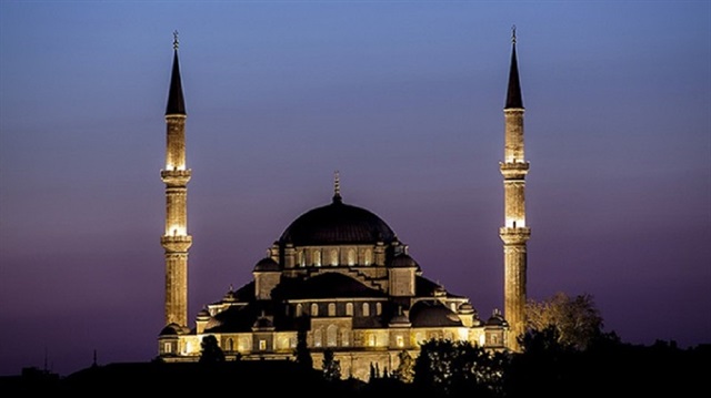 Diyanet İşleri Başkanlığı Ramazan Bayramı için namaz vakitlerini duyurdu.