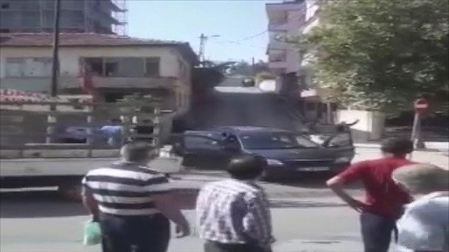 Çeyiz yüzünden çıkan silahlı çatışma kamerada