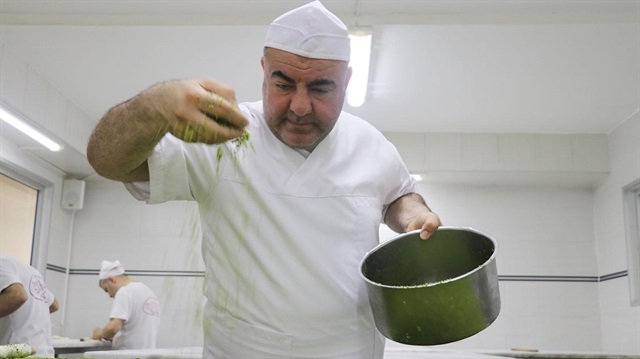 Baklava imalatı