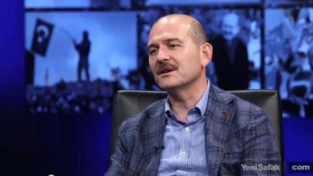 İçişleri Bakanı Süleyman Soylu, Yeni Şafak sosyal medya canlı yayınında "Polis Özel Harekat" alımlarına ilişkin önemli mesajlar verdi