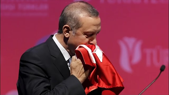 Tüyleri diken diken eden şarkı: Memleket Adam