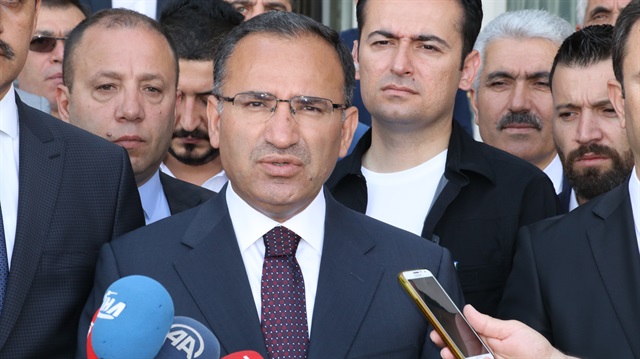 Bekir Bozdağ 