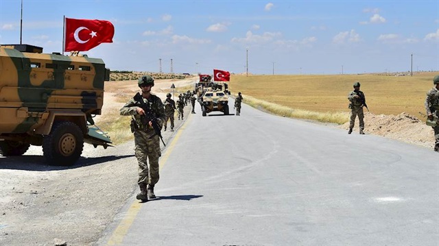 Turkish army conducts patrols in Syria's Manbij