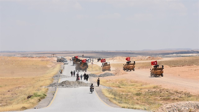 Turkish army begins second round of patrols in Manbij