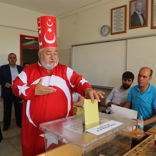Sandıklardan renkli kareler