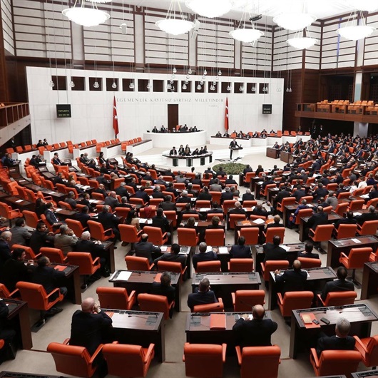 Meclis dışında kaldılar