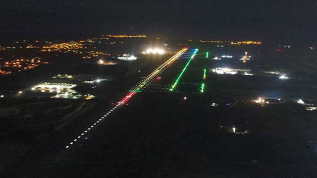 Pilotlar 3. Havalimanını gece böyle görecek