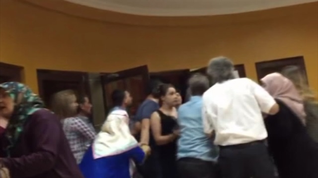 Düğünde takı kavgası: Kayınpederi gelini darp etti!