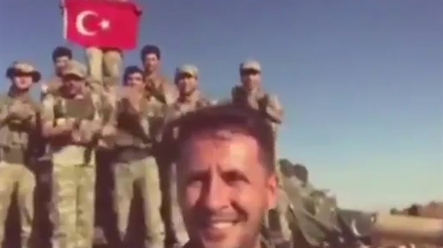 Afrinde görevli askerden oğluna doğum günü sürprizi