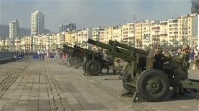 Başkan için İzmir’de 101 pare top atışı