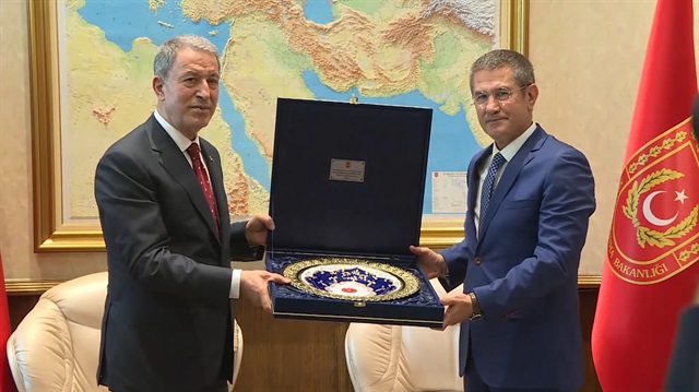 Milli Savunma Bakanı Hulusi Akar görevi teslim aldı