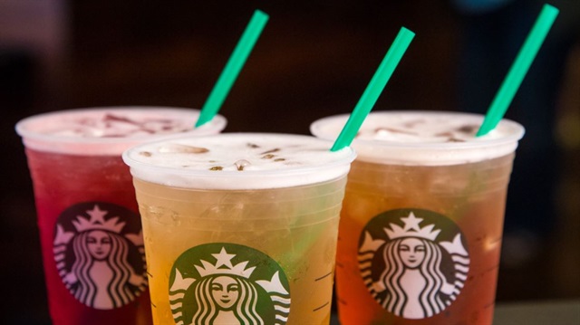 Starbucks, pipet yerine bardak tasarımlarını değiştirecek.