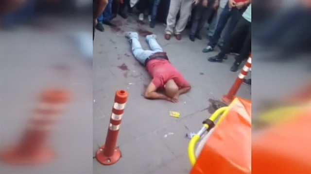 Kızının tacizcisini cinsel organından defalarca kez bıçakladı