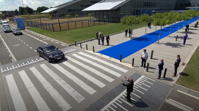 Başkan Erdoğan ve Hulusi Akar, NATO Karargahına böyle geldi