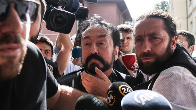 Adnan Oktar suç örgütüne operasyon