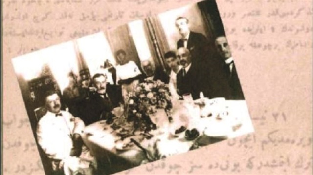 Prof. Dr. Handan İnci tarafından hazırlanan “Tahkikat-ı Edebiye” Midhat Cemal Kuntay’ın 1910 yılında 17 edebiyatçıyla yaptığı ve Servet-i Fünun’da yayımlanan anketlerden oluşuyor.