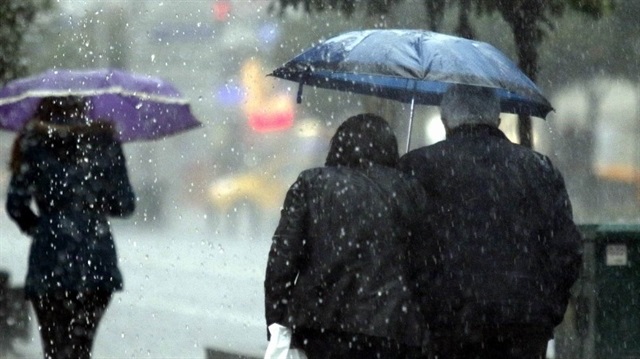 Meteorolojiden bazı illere kuvvetli yağış uyarısı yapıldı.