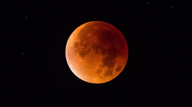   Get ready for the eclipse of the bloody moon [19659011] TECHNOLOGY </span>
            </p>
<p>  Prepare for the Eclipse of the Bloody Moon </p>
</figcaption></a><br />
</figure>
</p>
<p>    <!-- #endregion --><br />
    <!-- #region Haber Tipi Zengin Icerik --><br />
    <!-- #endregion -->
</div>
<p><script>
      function (d, s, id) {
var js, fjs = d.getElementsByTagName (s) [0];
if (d.getElementById (id)) returns;
js = d.createElement (s); js.id = id;
js.src = "http://connect.facebook.net/es_LA/sdk.js";
fjs.parentNode.insertBefore (js, fjs);
} (document, 'script', 'facebook-jssdk'));
</script><script>
    ! Function (f, b, e, v, n, t, s)
if (f.fbq) returns; n = f.fbq = function () {
n.callMethod?
n.callMethod.apply (n, arguments): n.queue.push (arguments)
}; if (! f._fbq) f._fbq = n;
n.push = n; n.loaded =! 0; n.version = 2.0 & # 39 ;; n.queue = []; t = b.createElement (e); t.async =! 0;
t.src = v; s = b.getElementsByTagName (e) [0]; s.parentNode.insertBefore (t, s)
} (Window,
document, "script", https: //connect.facebook.net/en_US/fbevents.js&#39;);
fbq (& # 39 ;, & # 39; 189199421519781 & # 39;); // Insert your pixel ID here.
fbq ("track", "Pageview");
</script></pre>
</pre>
[ad_2]
<br /><a href=