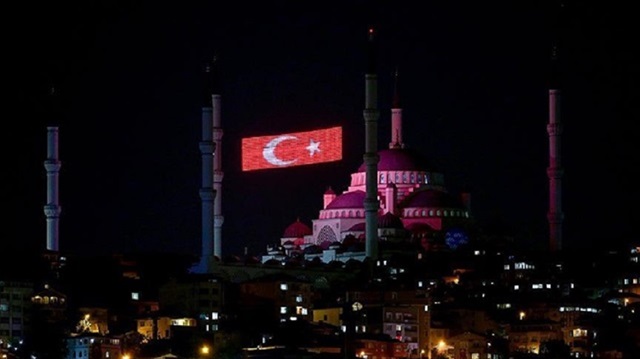 Istanbul mosques say prayers in memory of July 15