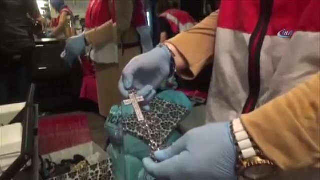 Oktar'ın villası'ndan çıkanlar dikkat çekti