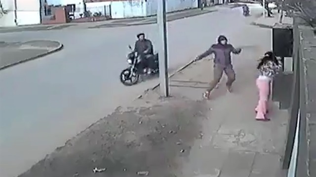 Kapkaç mağduru kadının pratik zekası