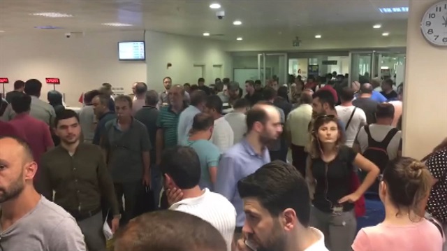 Vergi dairelerinde son gün yoğunluğu
