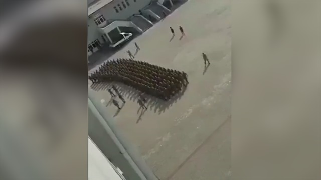Hakkari'deki elim olay sonrası kışlalar 'intikam marşı' ile inledi