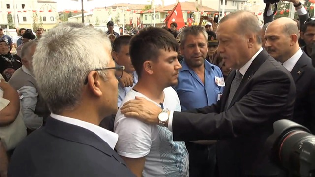 Erdoğan, şehit anne ve bebeğinin cenaze törenine katıldı
