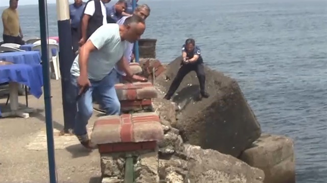 Polis ekiplerinden film gibi yakalama anı