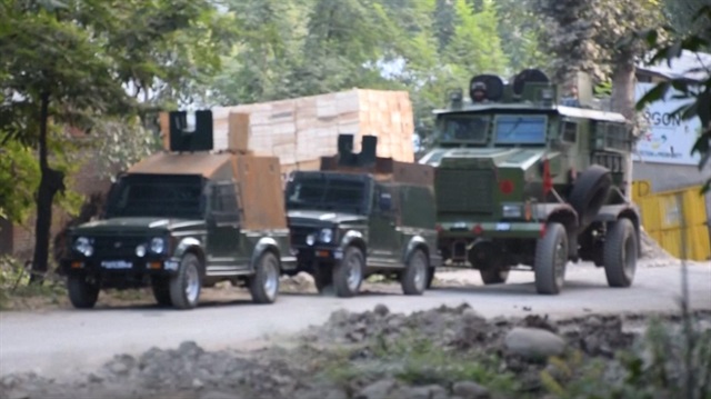 Indian troops kill five in Kashmir