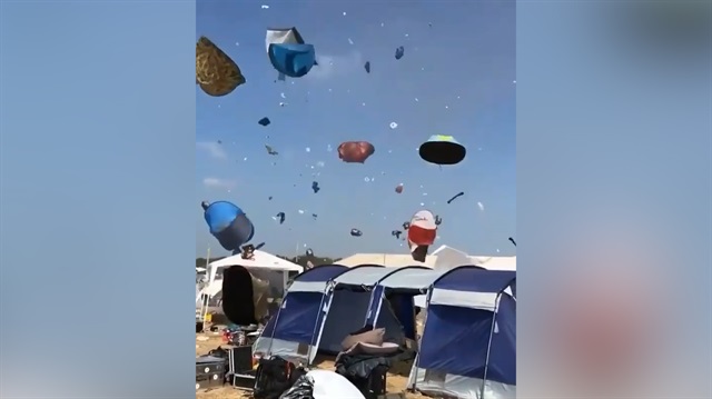 Rüzgar çadırları böyle uçurdu