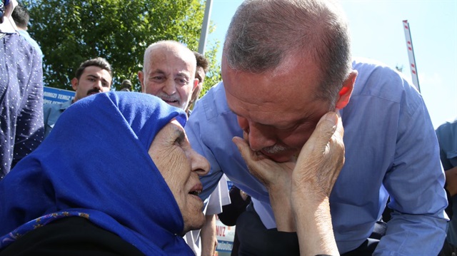 Başkan Erdoğan'a Çamlıca'da sevgi seli