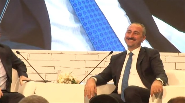 Bakan Gül'den ABD'nin yaptırım kararına esprili yanıt