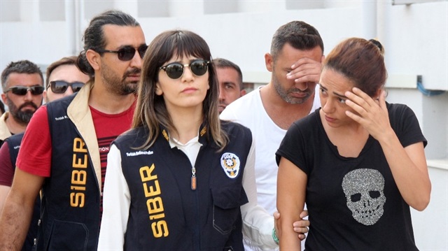 Adana'da beden eğitimi öğretmeninin eşi ile yasa dışı bahis oynattığı tespit edildi.