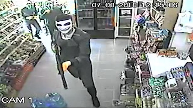 Maskelerle market soyan PKKlı gaspçılar yakalandı
