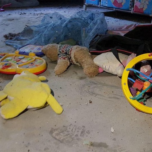 İsrail sivillere katliam yağdırdı: 2 çocuk 1 anne şehit