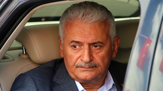 TBMM Başkanı Binali Yıldırım, bebeğiyle şehit olan annenin ailesine taziye ziyaretinde bulundu.