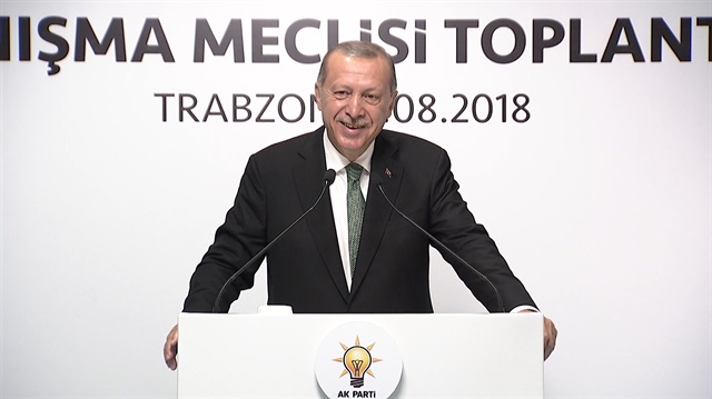 Erdoğanın Karadeniz şivesi salonu kahkahaya boğdu