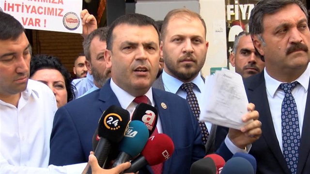 Turkish businessmen convert $3mln into Turkish lira after Erdoğan call