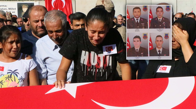 Adıyaman'da dün PKK'lı teröristlere yönelik düzenlenen operasyonda şehit olan askerlerimizin cenaze töreninde yakınları göz yaşlarını tutamadı.