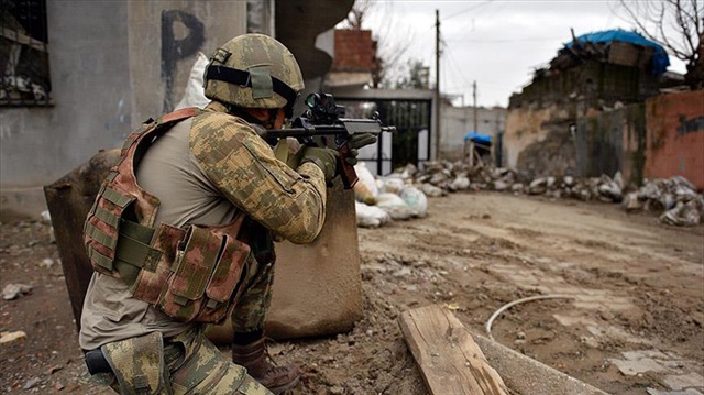 Güvenlik güçlerinin terör örgütüne yönelik operasyonları yurt genelinde aralıksız bir şekilde devam ediyor.
