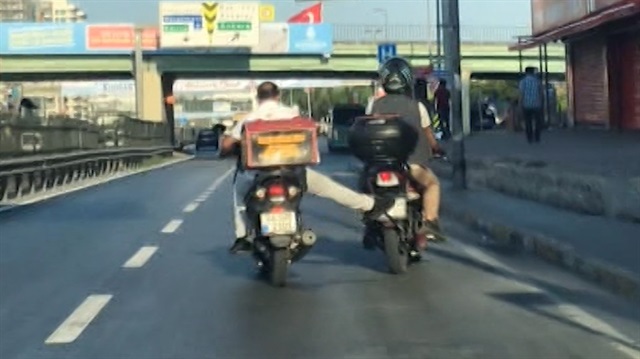 Benzini biten motosiklete pes dedirten yardım