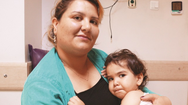 Almira Tetik, 112 sağlık ekipleri ve hava ambulansının zamanla yarıştığı operasyonla kurtarıldı. 